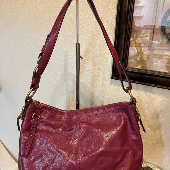 Coach purple patent leather satchel with gold toned hardware. NWOT - Picture 3 of 12